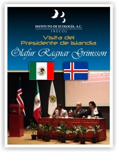 The President of Iceland signs an agreement at Mexico's Jard&iacute;n Bot&aacute;nico Francisco Javier Clavijero Instituto de Ecolog&iacute;a